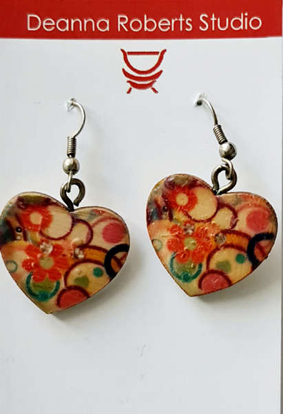 Wooden colourful button heart earrings - destash.au (2)