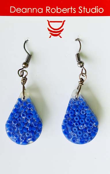 Blue seed bead & resin earrings - destash.au